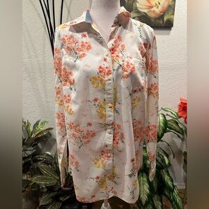 St John’s Bay floral shirt tall size M